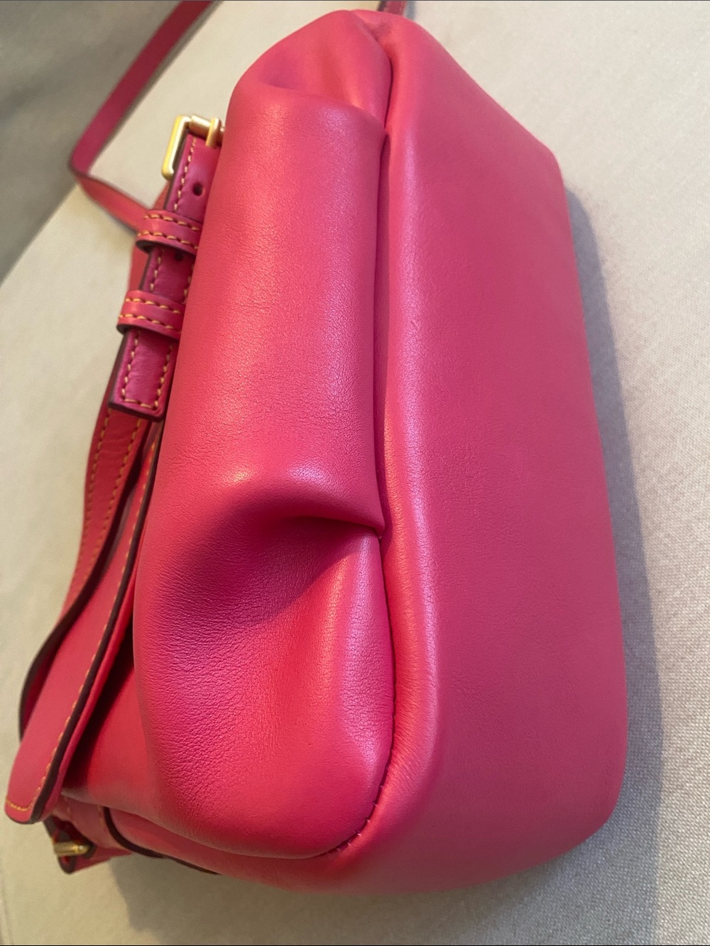 Dooney & Bourke Florentine Leather Flap Crossbody Fuchsia in pristine condition - Picture 15 of 16